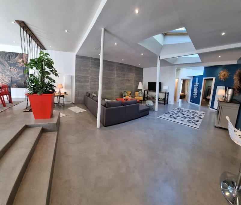 Dinard : Loft De 175 M² - A 150 M De La Plage Exteriör bild