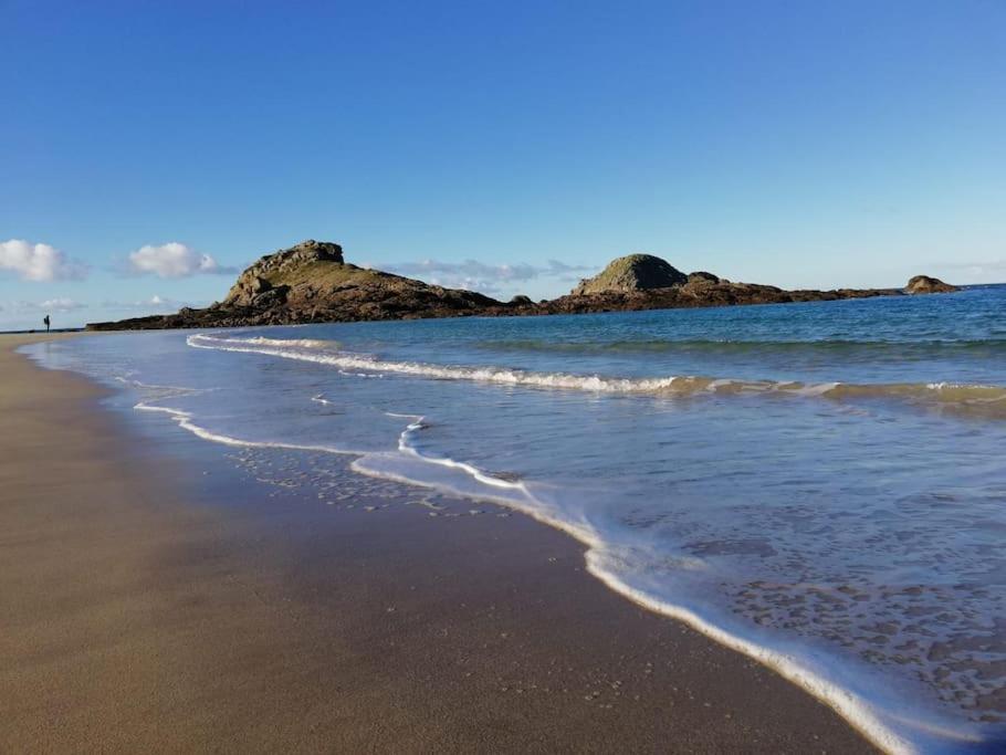 Dinard : Loft De 175 M² - A 150 M De La Plage Exteriör bild